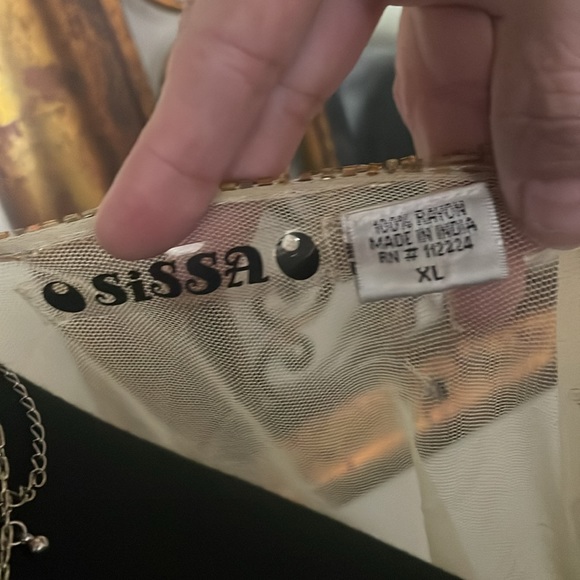 Beautiful Beaded shawl🥰 - Picture 8 of 8